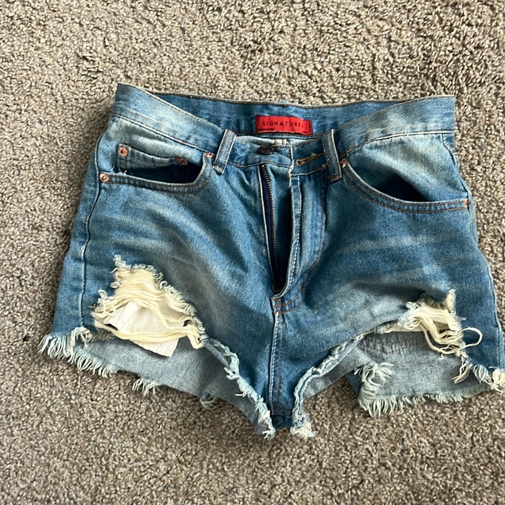 Women’s Jean shorts size small